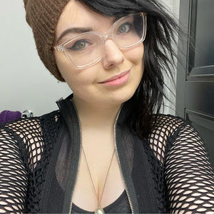 Meet your Posher, Kat